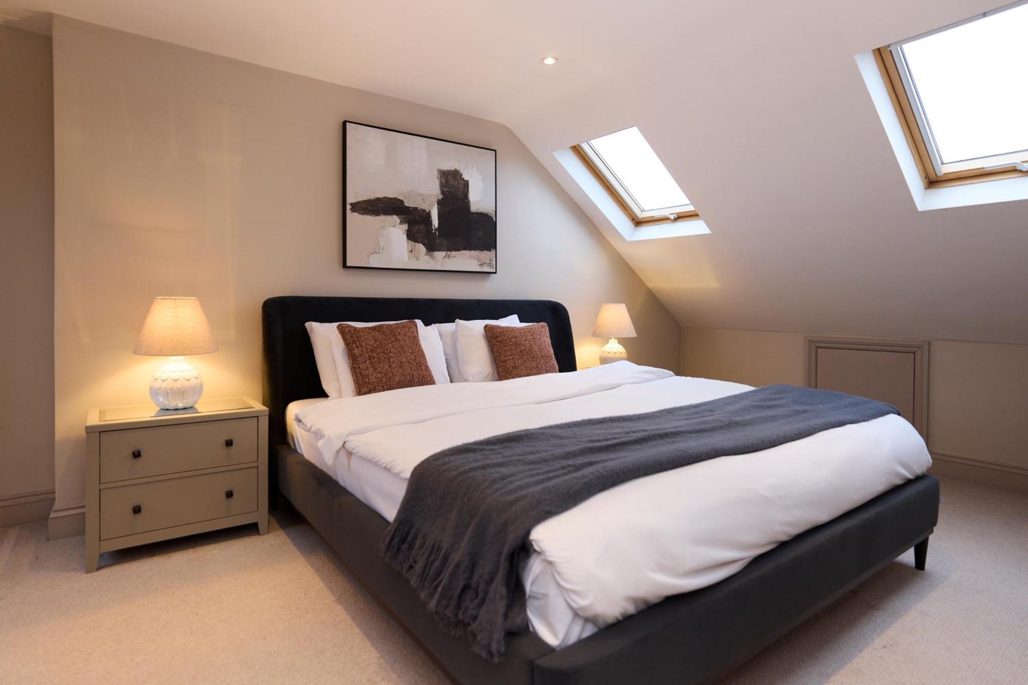The Harlesden Haven - Stunning 4bdr With Garden *